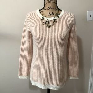 CALVIN  KLEIN COMFORTABLE KNITTED SWEATER STYLE